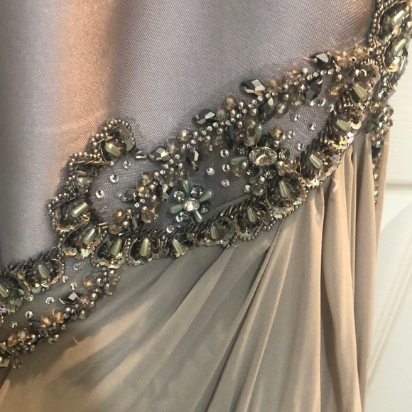 Terani Couture Dress - Picture 6 of 7